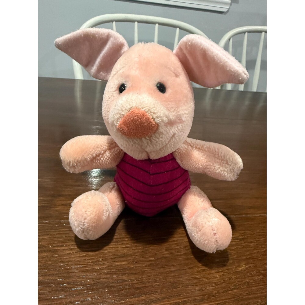 Vintage Disneyland Walt Disney World Piglet Plush Made in Korea Winnie the Pooh